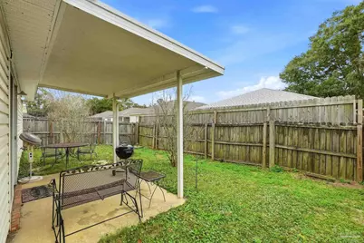 1060 Antigua Cir, Pensacola, FL 32506 - Photo 13