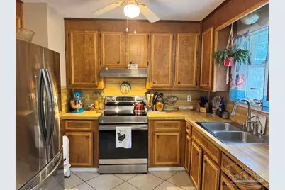 1347 Woodfield Dr, Cantonment, FL 32533 - Photo 9