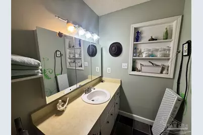 1347 Woodfield Dr, Cantonment, FL 32533 - Photo 21