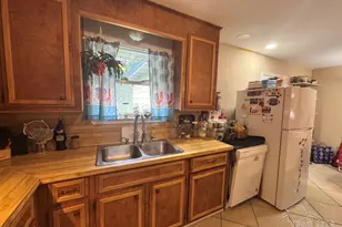 1347 Woodfield Dr, Cantonment, FL 32533 - Photo 11