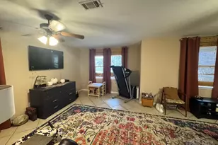 1347 Woodfield Dr, Cantonment, FL 32533 - Photo 5