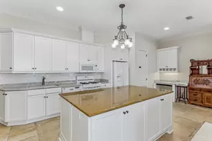 1606 Waters Edge, Pensacola, FL 32507 - Photo 17