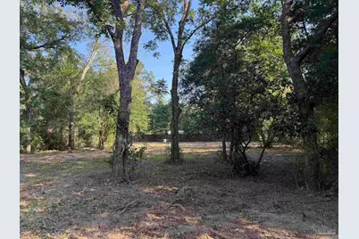 2704 Eureka Ln, Pensacola, FL 32526 - Photo 1