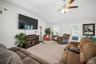 2322 Tall Oak Dr, Cantonment, FL 32533 - Photo 9