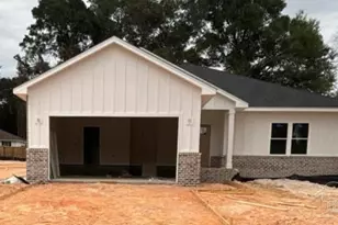 6094 Ashton Woods Cir, Milton, FL 32570 - Photo 5