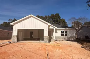 6094 Ashton Woods Cir, Milton, FL 32570 - Photo 3