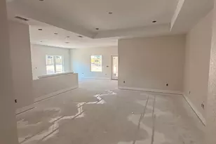 6094 Ashton Woods Cir, Milton, FL 32570 - Photo 9