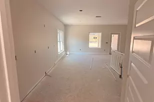 6094 Ashton Woods Cir, Milton, FL 32570 - Photo 9