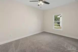 6094 Ashton Woods Cir, Milton, FL 32570 - Photo 25