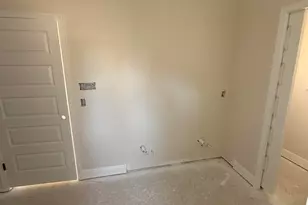 6094 Ashton Woods Cir, Milton, FL 32570 - Photo 13