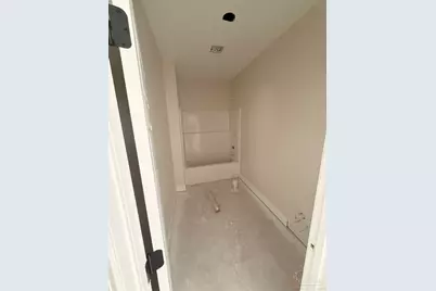 6094 Ashton Woods Cir, Milton, FL 32570 - Photo 17