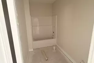 6094 Ashton Woods Cir, Milton, FL 32570 - Photo 17