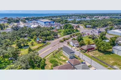 1940 Barrancas Ave, Pensacola, FL 32502 - Photo 65