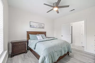 1940 Barrancas Ave, Pensacola, FL 32502 - Photo 49