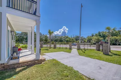 1940 Barrancas Ave, Pensacola, FL 32502 - Photo 13