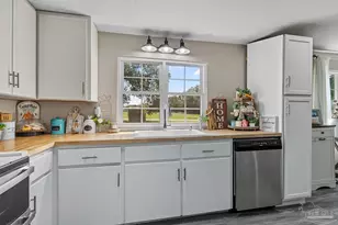 2436 Renfroe Rd, Pace, FL 32571 - Photo 17