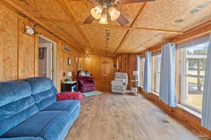 4441 Sleepy Hammock Dr, Milton, FL 32583 - Photo 13