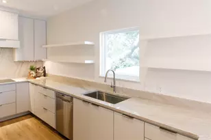 113 Bayshore Dr, Pensacola, FL 32507 - Photo 7