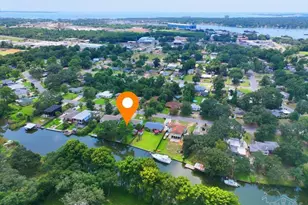 3290 Bayou Dr, Pensacola, FL 32505 - Photo 41