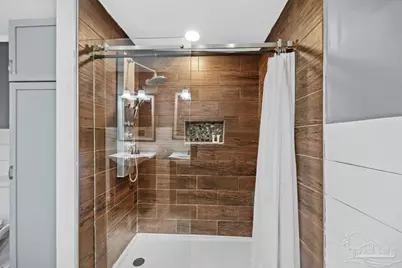 3290 Bayou Dr, Pensacola, FL 32505 - Photo 23