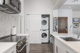 17 Palafox Pl, Pensacola, FL 32502 - Photo 7