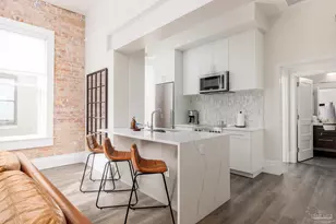 17 Palafox Pl, Pensacola, FL 32502 - Photo 5