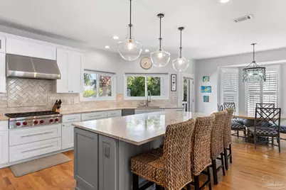 25 Calle Hermosa, Pensacola Beach, FL 32561 - Photo 11