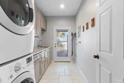 25 Calle Hermosa, Pensacola Beach, FL 32561 - Photo 47