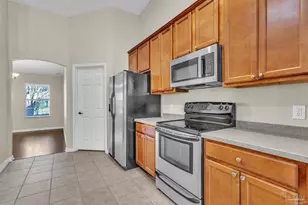 5305 Dalton Cir, Milton, FL 32570 - Photo 13