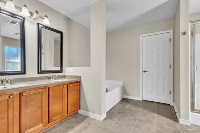 5305 Dalton Cir, Milton, FL 32570 - Photo 17