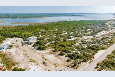 7246 Surfview Dr, Perdido Key, FL 32507 - Photo 17