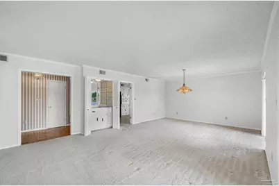 333 S 61st Ave #6, Pensacola, FL 32506 - Photo 9