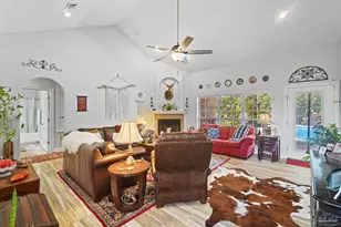 5984 Happy Hollow Dr, Milton, FL 32570 - Photo 7