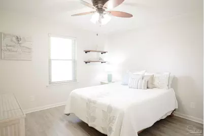 3876 Mariners Dr, Gulf Breeze, FL 32563 - Photo 21