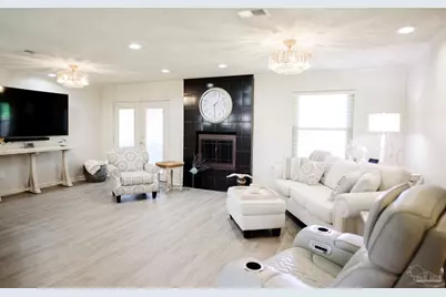 3876 Mariners Dr, Gulf Breeze, FL 32563 - Photo 7