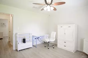 3876 Mariners Dr, Gulf Breeze, FL 32563 - Photo 25