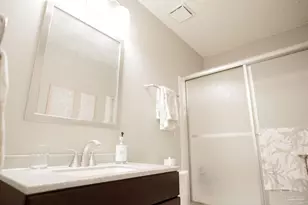 3876 Mariners Dr, Gulf Breeze, FL 32563 - Photo 27