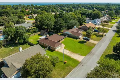 3876 Mariners Dr, Gulf Breeze, FL 32563 - Photo 53