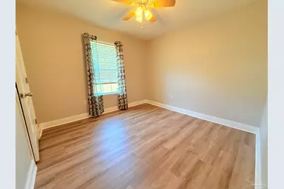 5819 Hermitage Cir, Milton, FL 32570 - Photo 13