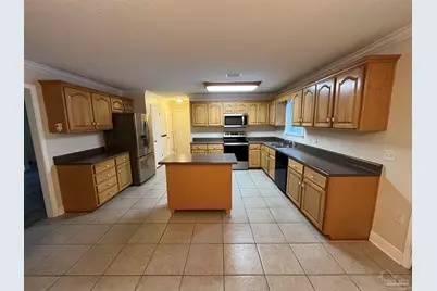 5819 Hermitage Cir, Milton, FL 32570 - Photo 11