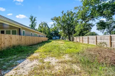 900 E Yonge St, Pensacola, FL 32503 - Photo 11
