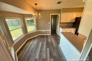 5857 Vestavia Ln, Pensacola, FL 32526 - Photo 7