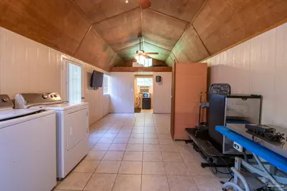 7103 Mobile Hwy, Bellview, FL 32526 - Photo 35