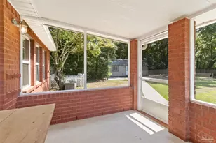 7103 Mobile Hwy, Bellview, FL 32526 - Photo 9