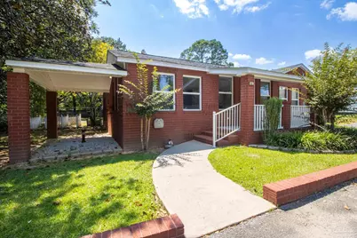 7103 Mobile Hwy, Bellview, FL 32526 - Photo 7