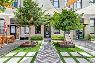 17 S Palafox Pl, Pensacola, FL 32502 - Photo 1