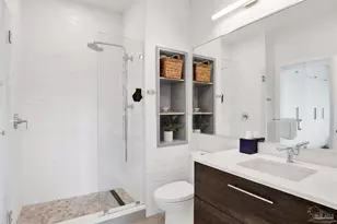 17 S Palafox Pl, Pensacola, FL 32502 - Photo 15