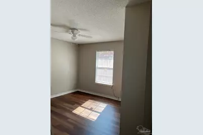 1760 W Strong St, Pensacola, FL 32501 - Photo 9
