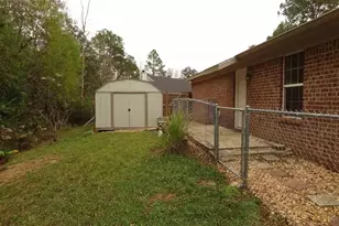 1810 Winding Creek Cir, Cantonment, FL 32533 - Photo 23