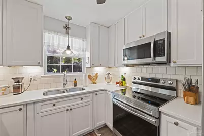 2519 Inda Ave, Pensacola, FL 32526 - Photo 9